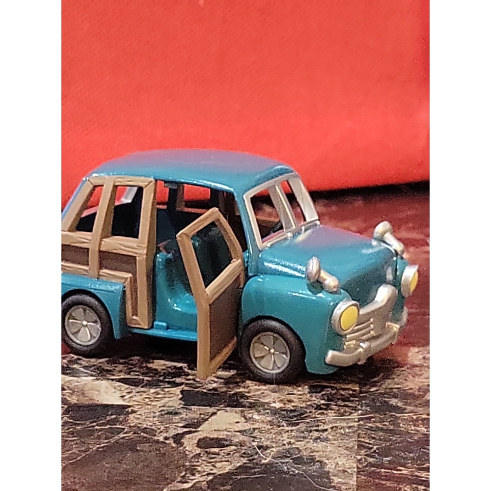 Disney Zootopia 2 "Crazy Car Car" Series Box. Woody Wagon / Woody Car.